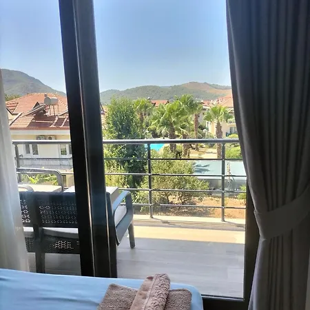 Ege Aparts * 페티예